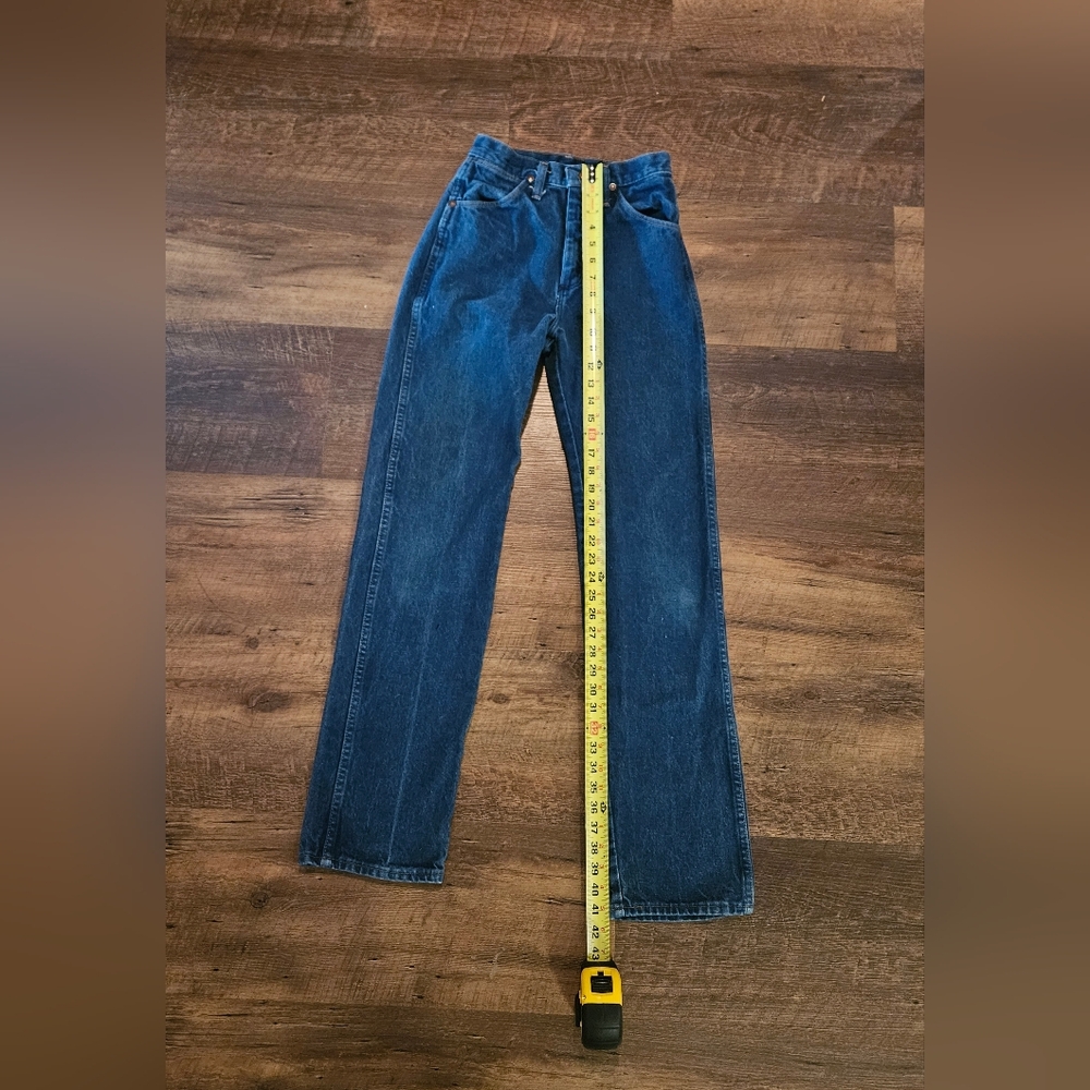 Wrangler Jeans - Picture 2 of 3